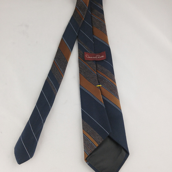 OSCAR DE LA RENTA Striped Tie - Picture 8 of 8